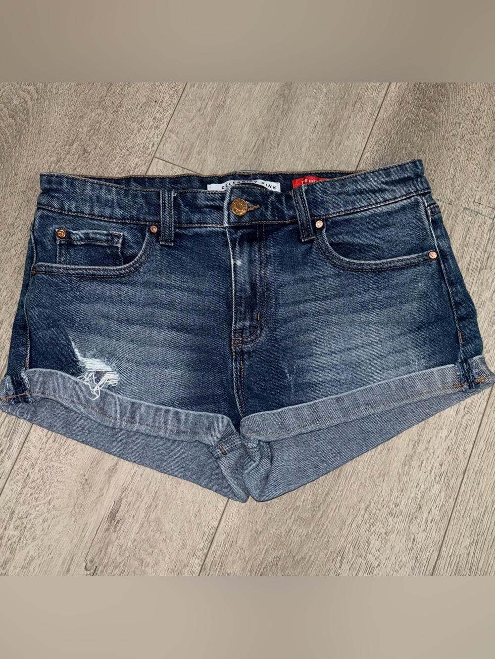Celebrity Pink Denim Shorts Size 7 Cuffed Rolled Hem Distressed Dark Wash Indie